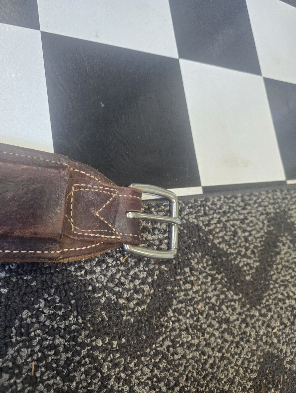 Martin Rear Hind Cinch - Picture 9 of 15